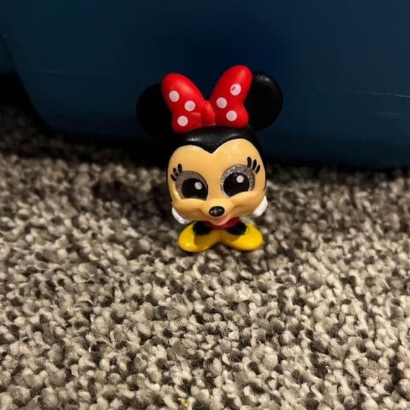 Disney Doorables Minnie mouse - Picture 2 of 4